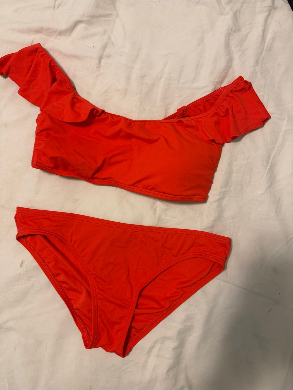 Vince Camuto Riviera Ruffle Off-Shoulder Bikini - Picture 2 of 4